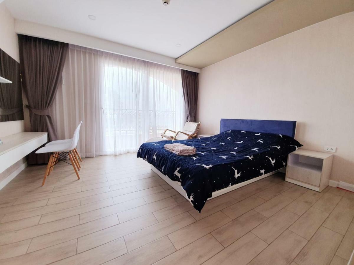 Seven Seas Condo By Dmitrii Pantai Jomtien Luaran gambar