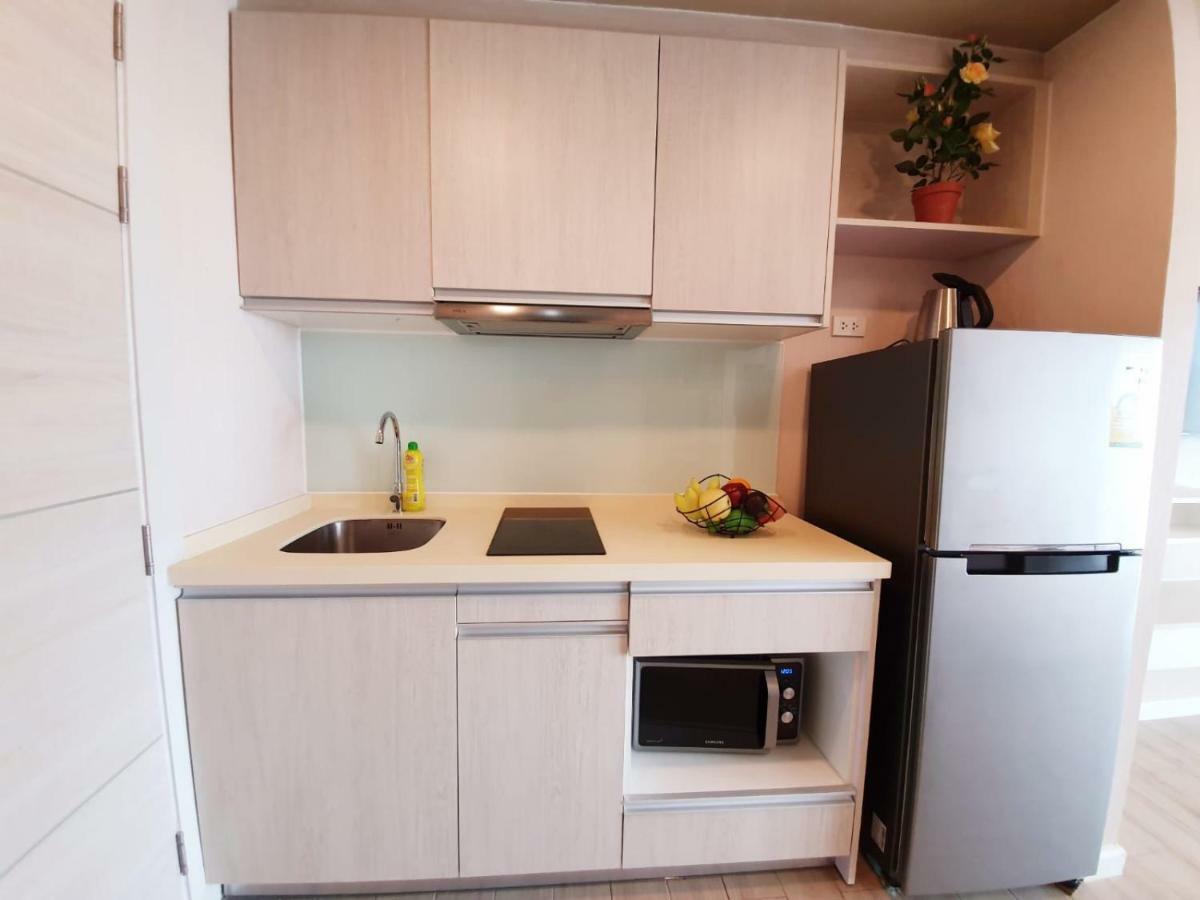 Seven Seas Condo By Dmitrii Pantai Jomtien Luaran gambar