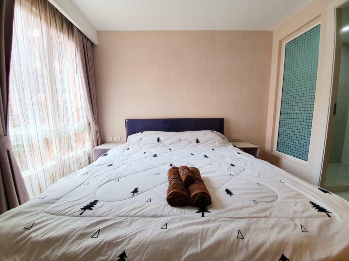 Seven Seas Condo By Dmitrii Pantai Jomtien Luaran gambar
