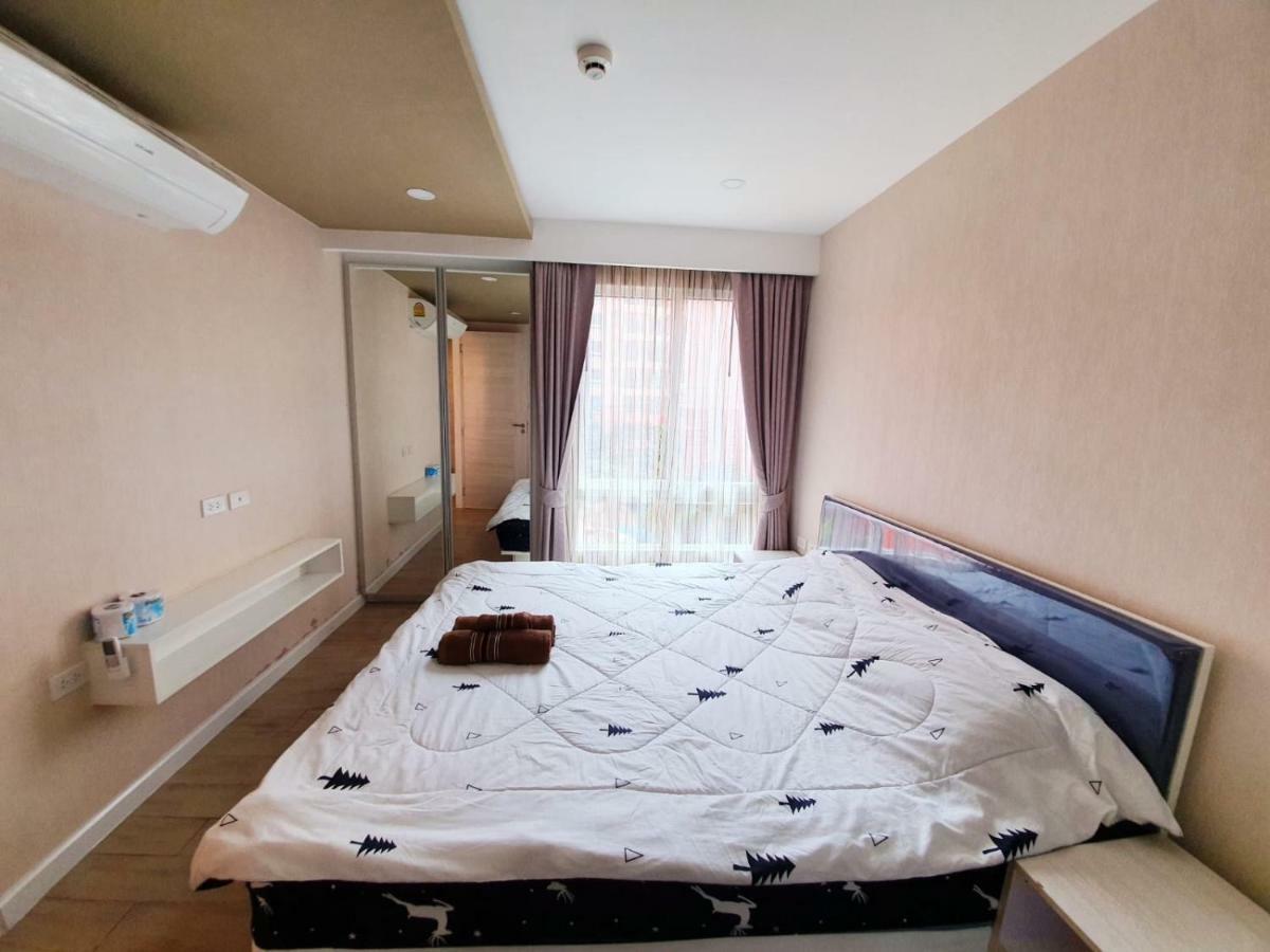 Seven Seas Condo By Dmitrii Pantai Jomtien Luaran gambar
