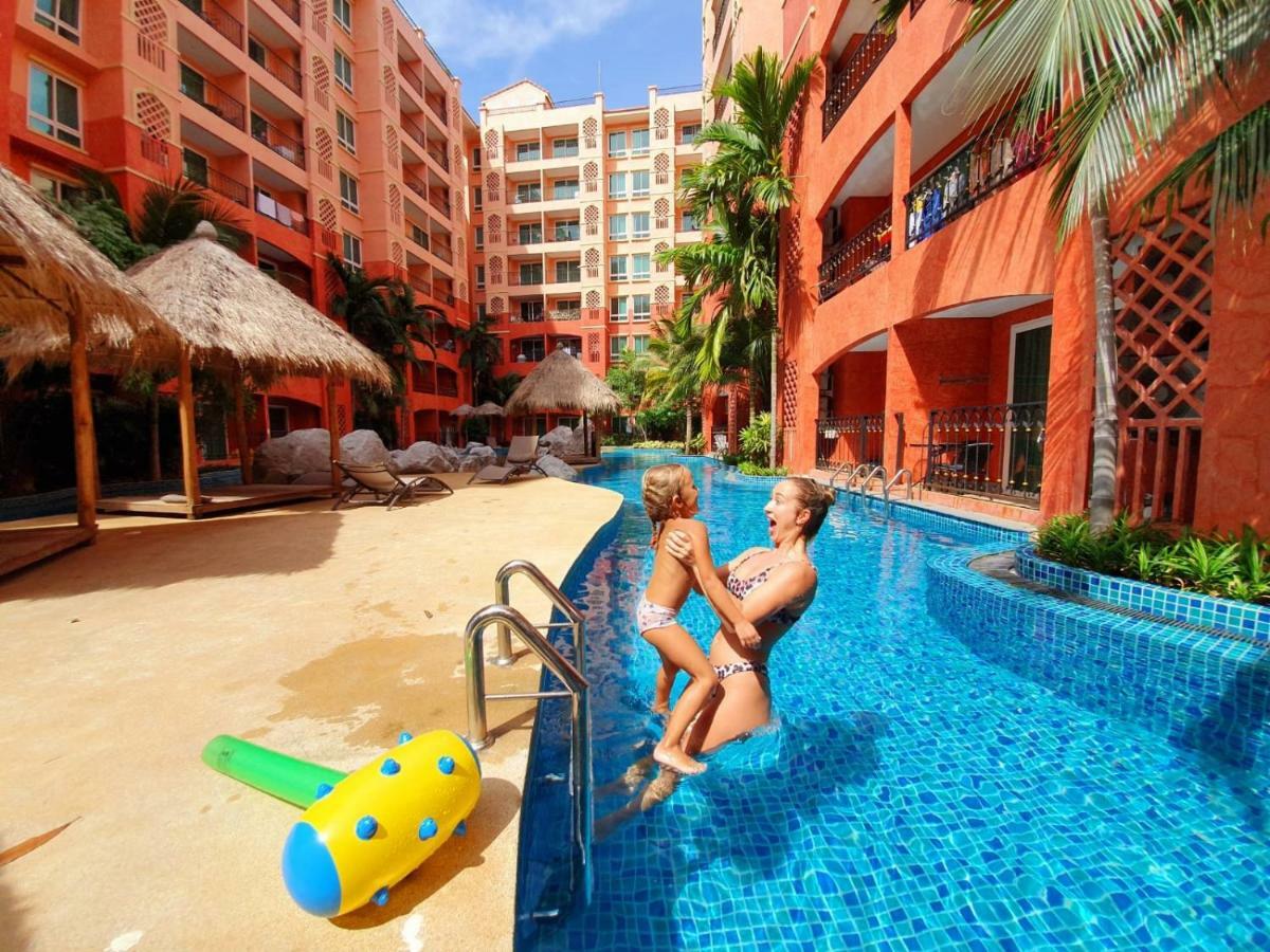 Seven Seas Condo By Dmitrii Pantai Jomtien Luaran gambar